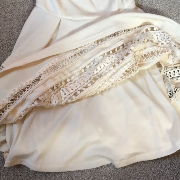 Perfect cream dress - Picture 6 of 6